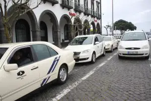 taxis in the azores
